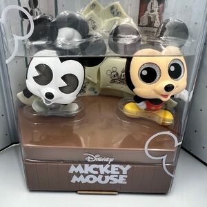Disney Doorables Grand Entrance‎ Mickey Mouse Figures 2-Pack Collectible